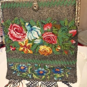 Hand beaded anitiue turn of the century deco bag